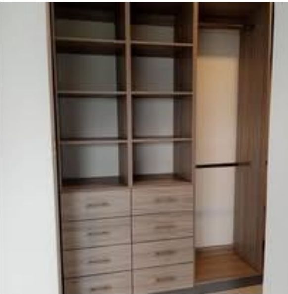 Walk-in closet blanco